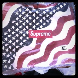 Supreme American flag Box Logo